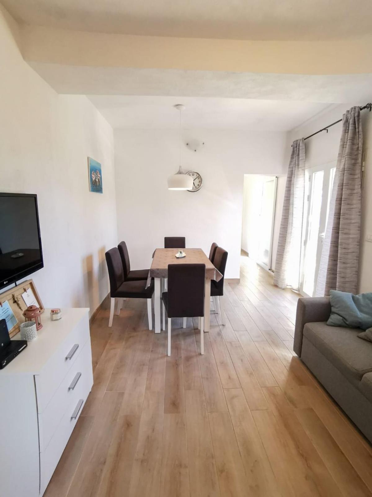 Apartments By The Sea Mimice, Omis - 14230 Habitación foto